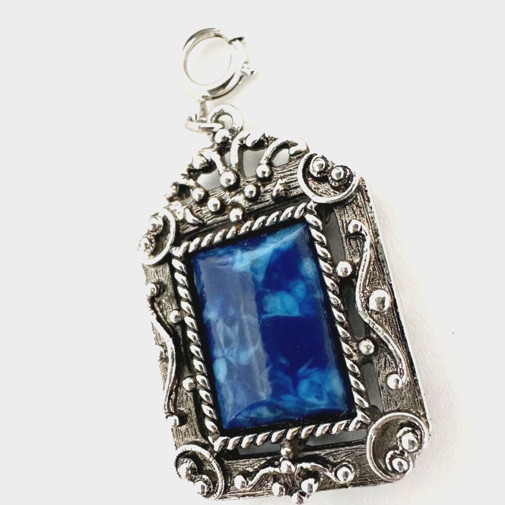 Sarah Coventry Roman Holiday Blue and Silver Tone Pendant